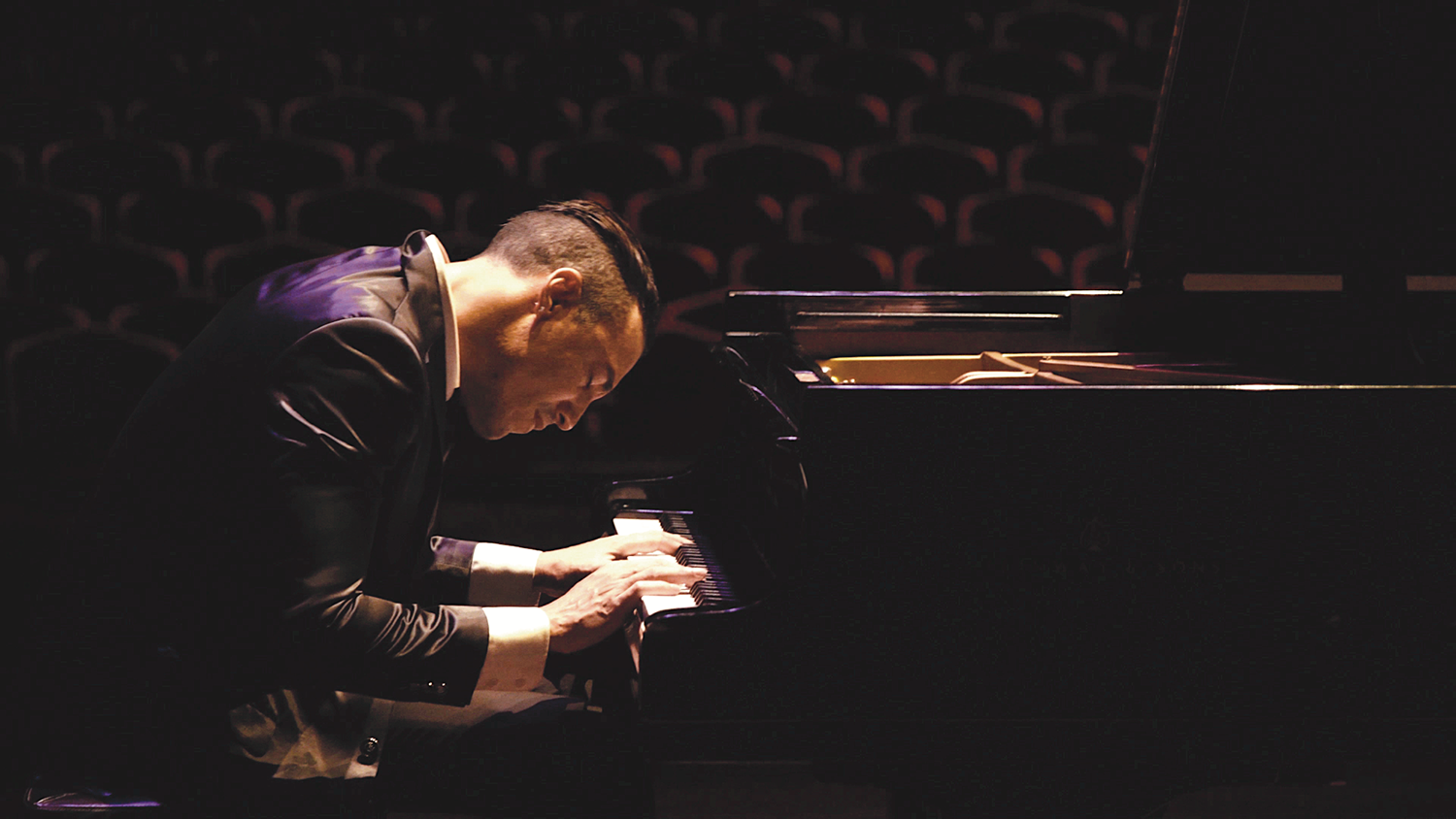 Jorge Luis Pacheco Piano Solo